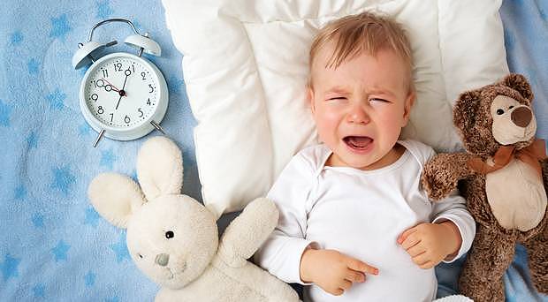 "ساعت بیولوژیک"   علت بدخوابی و بدغذایی بچه ها!